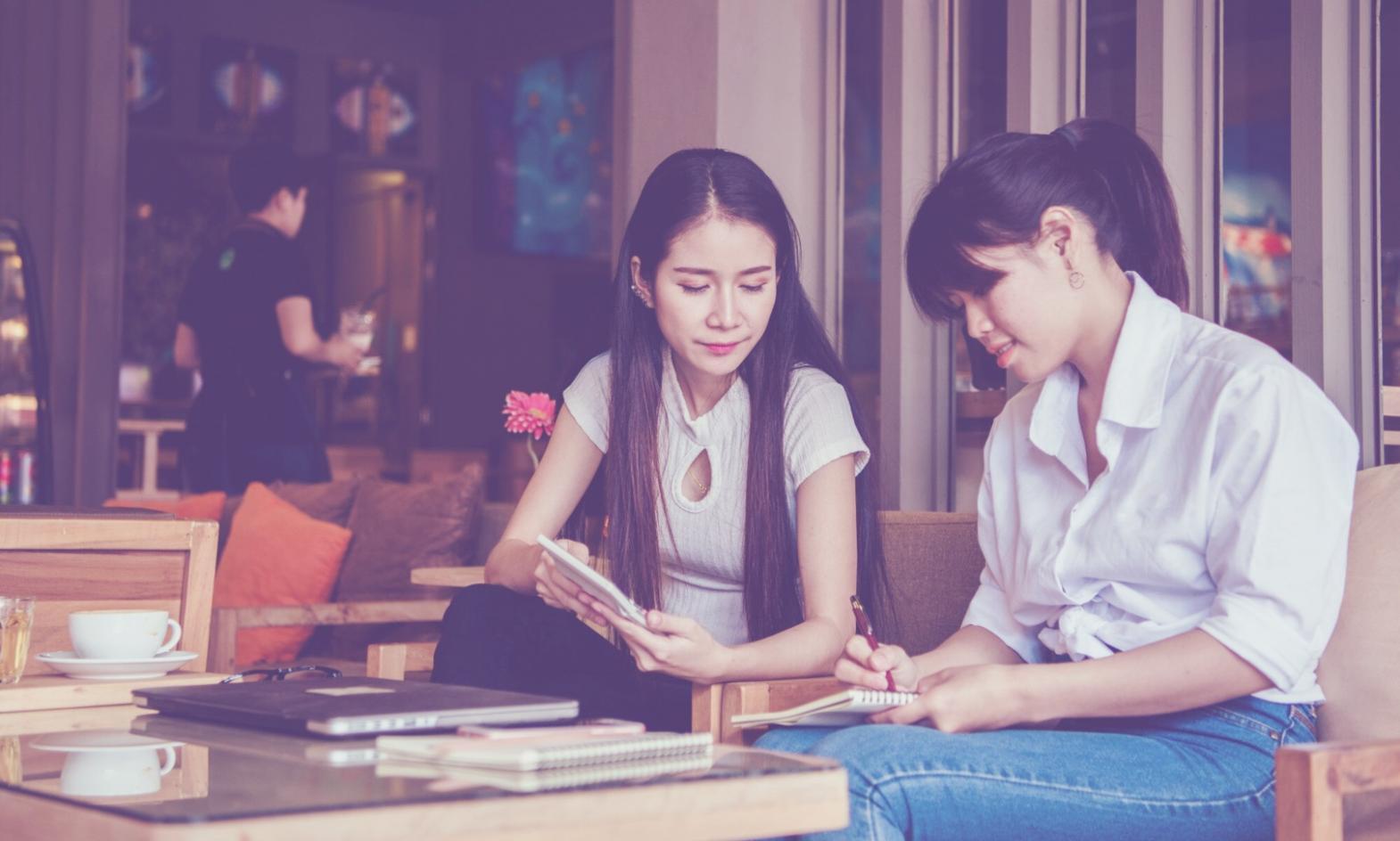 SEO içerik stratejisi üzerine çevrimiçi webinar görseli